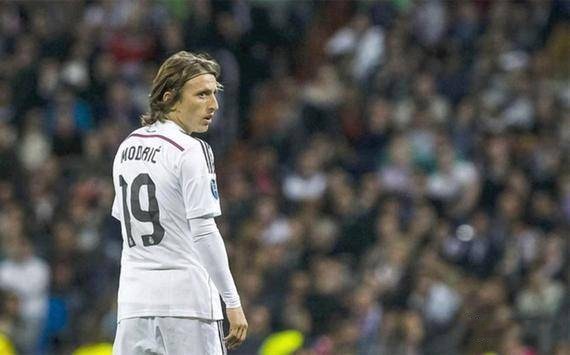 屠版日本二次元精神故乡的大脸原来是她！