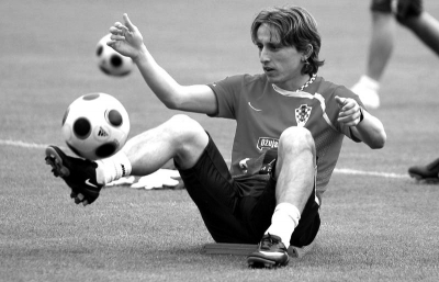 巴萨能做到吗？西超杯改制后前6届，西甲冠军均未能夺冠