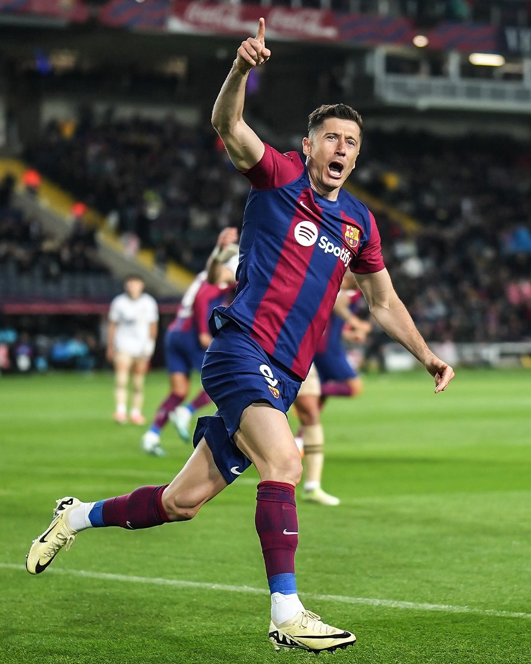 快船98-92逆转活塞 球员评价：2人满分，4人及格，3人低迷